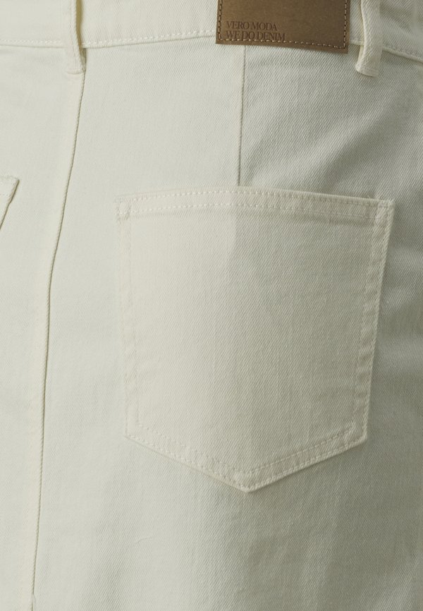 VMVERI CALF - Pencil skirt - cloud dancer4