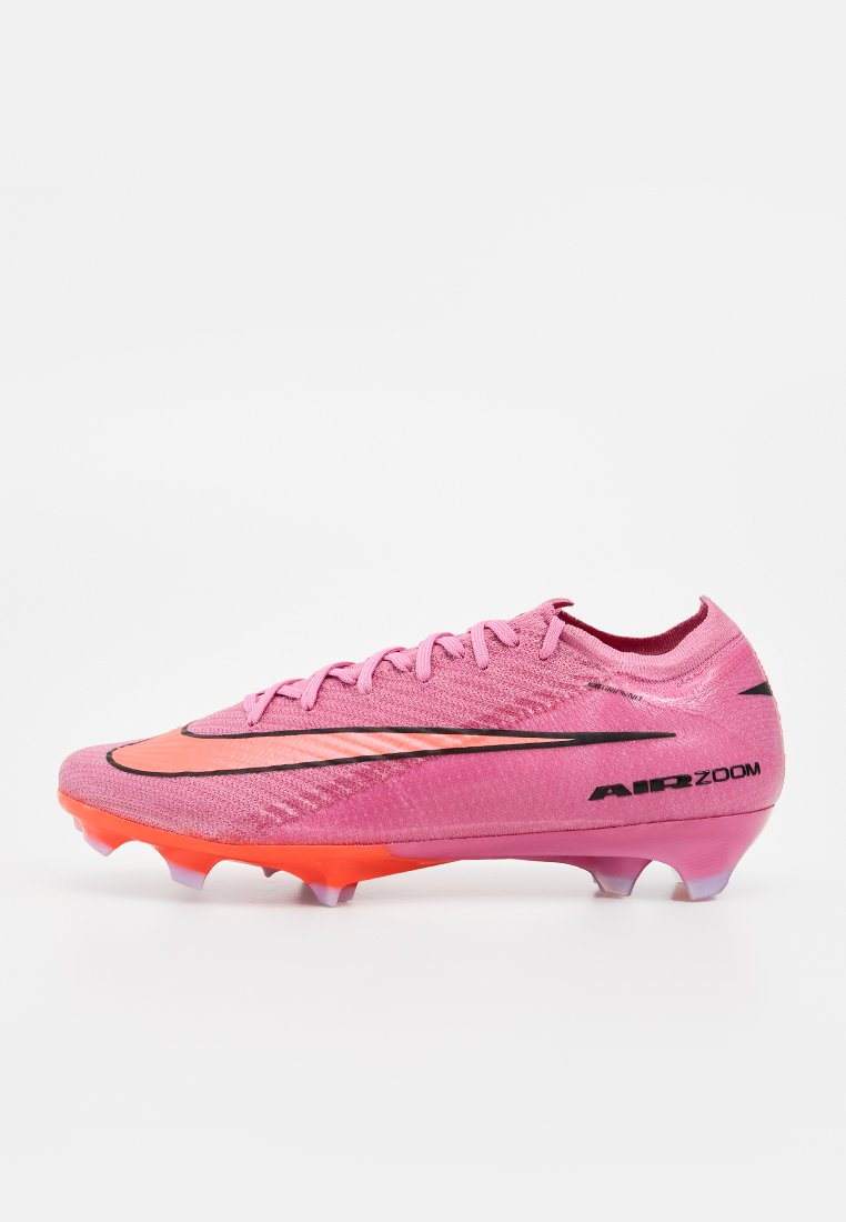Botines de fútbol para terreno firme