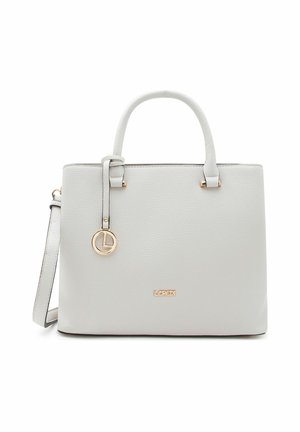 Weiße Handtasche aus strukturiertem Leder mit Obergriffen, abnehmbarem Schulterriemen, goldfarbenem Logoanhänger und goldener Markenplakette auf der Vorderseite.