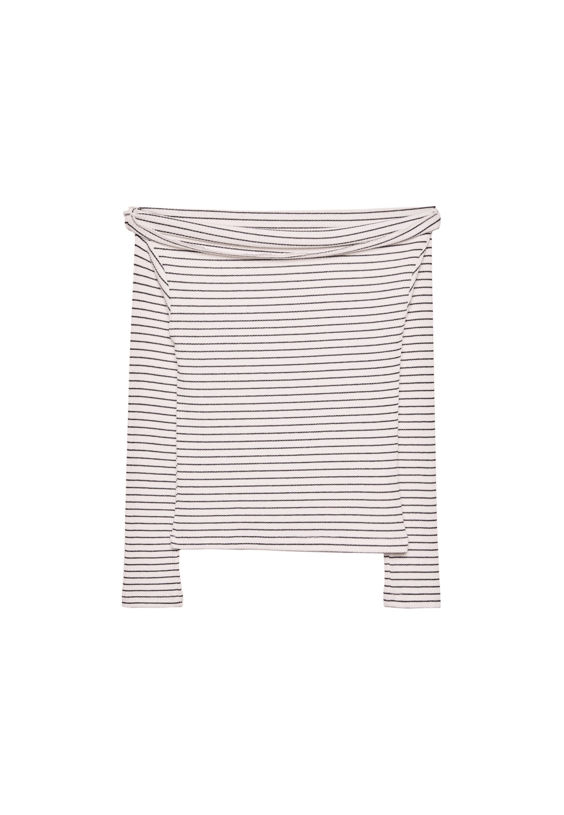 Long sleeved top