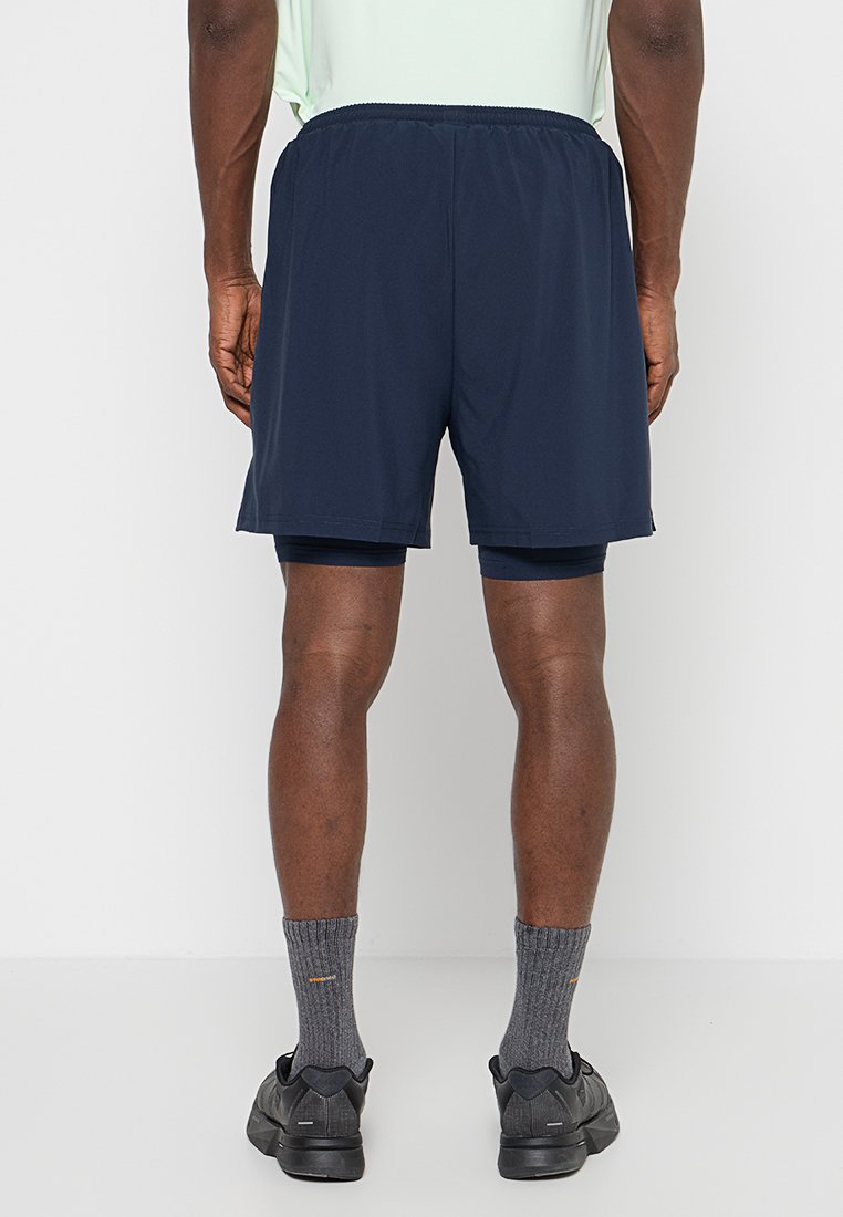 ESSENTIAL 6 INCH 2-IN-1 SHORT