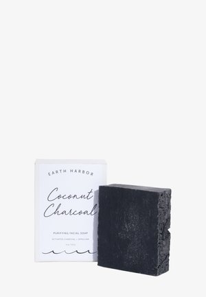 Earth Harbor COCONUT CHARCOAL PURIFYING FACIAL SOAP - Flytende såpe