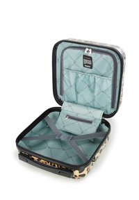 WITTCHEN LUGGAGE SET WITH WASH BAG FROM ABS - Zestaw walizek