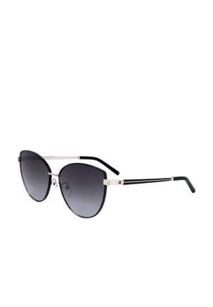 Occhiali da sole cat-eye neri e argento con lenti scure sfumate e sottili astine metalliche con terminali neri.