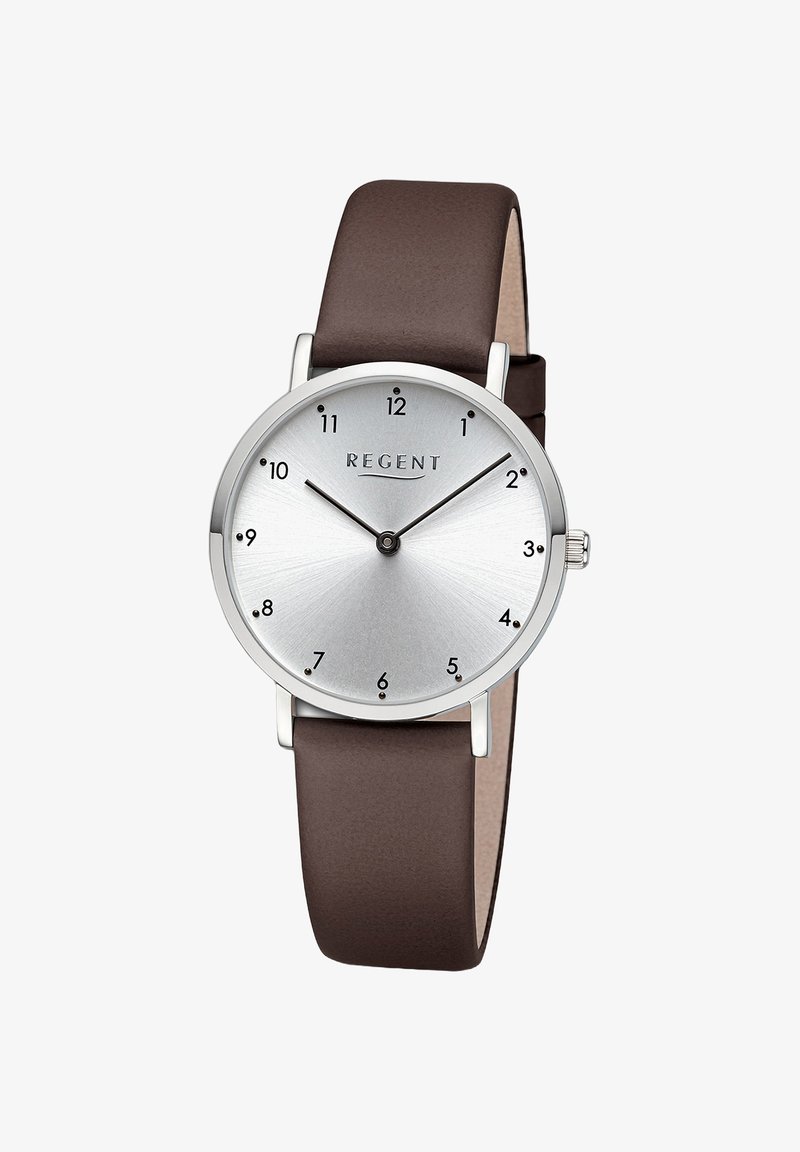 Montre avec bracelet en cuir marron, dotée d'un cadran rond en argent à motifs en rayon de soleil, avec des index horaires noirs, le nom de la marque "REGENT" et de simples aiguilles noires.