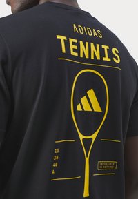 adidas Performance Spordi T-särk - schwarz