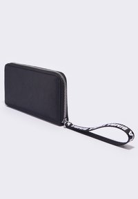 Bimba Y Lola Monedero - black