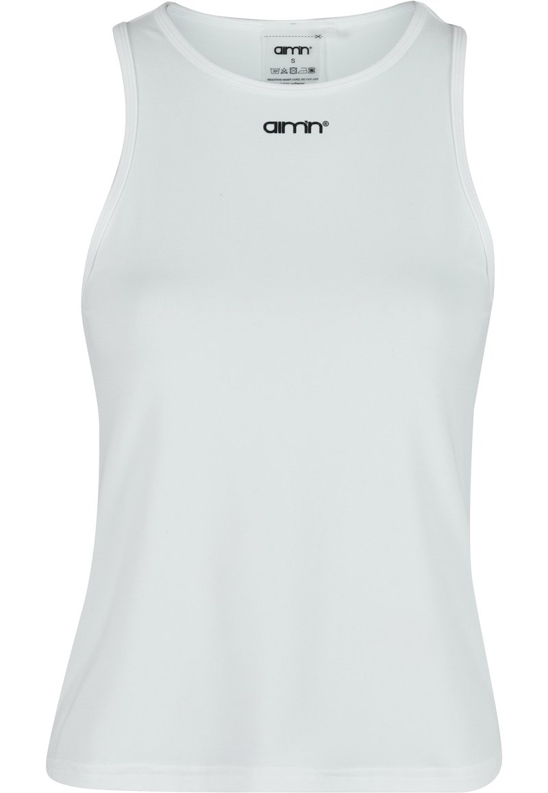 Canottiera atletica bianca realizzata in materiale sintetico liscio. Presenta un colletto rotondo e spalline sottili, con il logo "aim'n" visibile sul davanti.