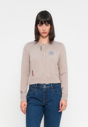 Vest - light brown