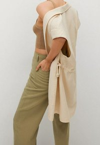 Mango Pantalones - khaki