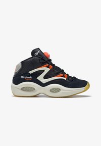 Reebok Classic MID (NON-FOOTBALL) QUESTION PUMP Sneakers basse