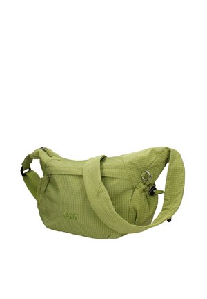 Sac bandoulière en tissu vert clair avec sangle réglable, compartiment principal zippé, poche avant zippée et petite pochette latérale avec détail anneau.