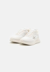Calvin Klein Jeans RUNNER LACE  - Tenisky - bright white/white/eggshell