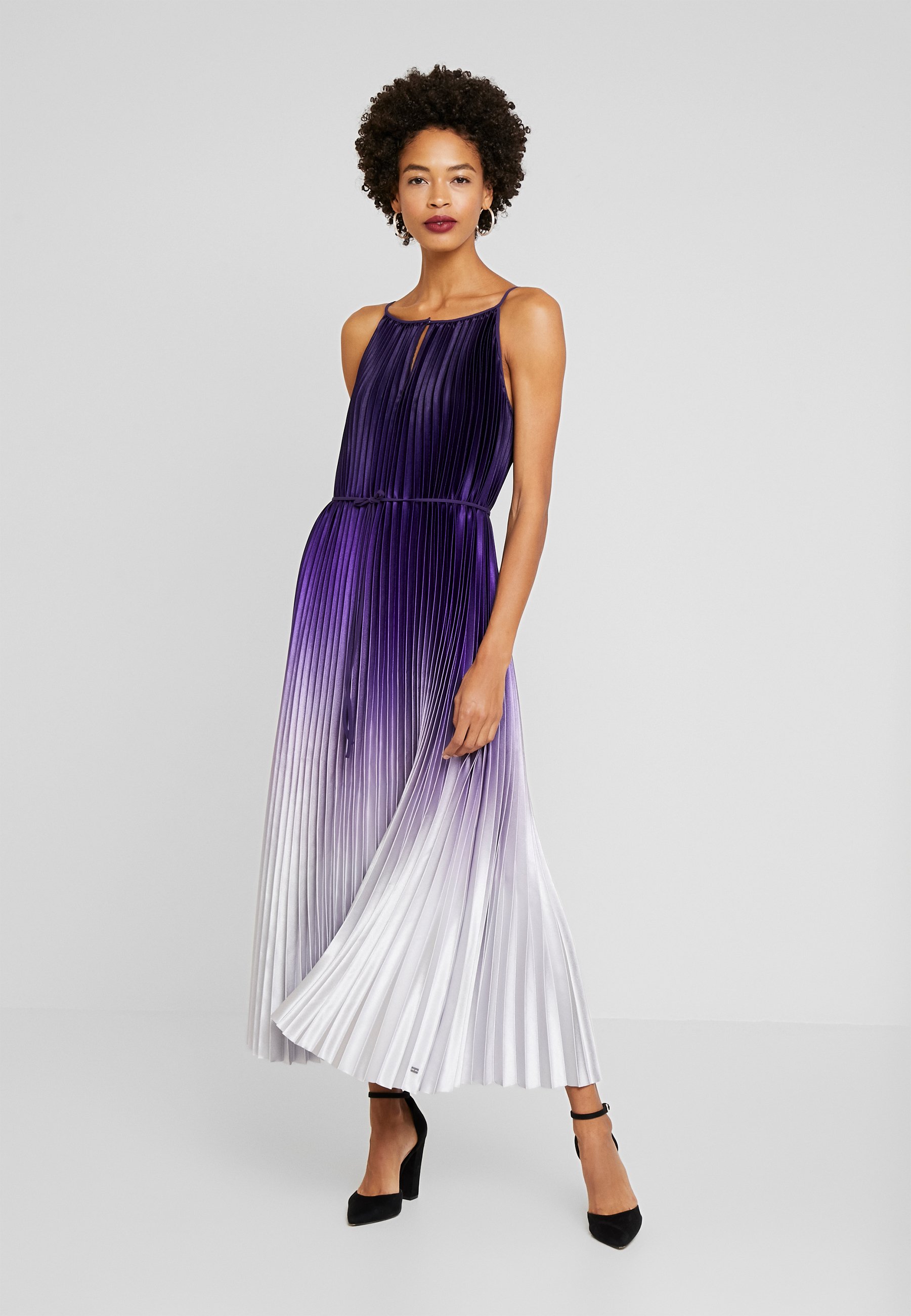 Tommy Hilfiger Daisy Dress Cocktailkleid Festliches Kleid Nocturnal Purple Dunkellila Zalando De 