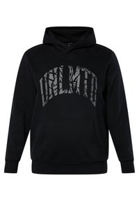 Felpa nera con cappuccio realizzata in tessuto morbido, caratterizzata da una grande stampa grigia "UNLMTD" in un design arcuato. Include una tasca a marsupio e polsini a coste.