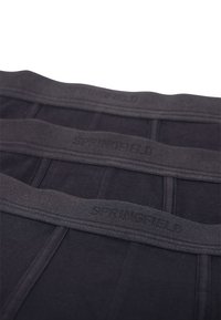 Svarta bomullsboxershorts med elastisk midja som har "SPRINGFIELD" präglat över framsidan. Tre par staplade nära varandra.