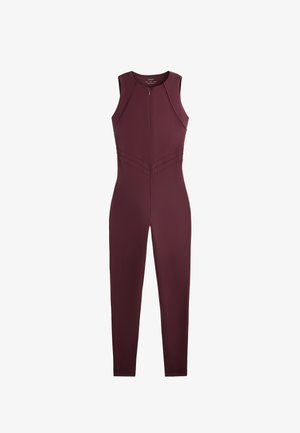 Mouwloze bordeauxrode jumpsuit met een rits aan de voorkant, een aansluitende taille naad en slanke pijpen tot de volle lengte.