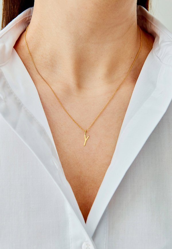 HALSKETTE MIT KLEIN INITIAL CHARM GOLD (A-Z) - Halskette