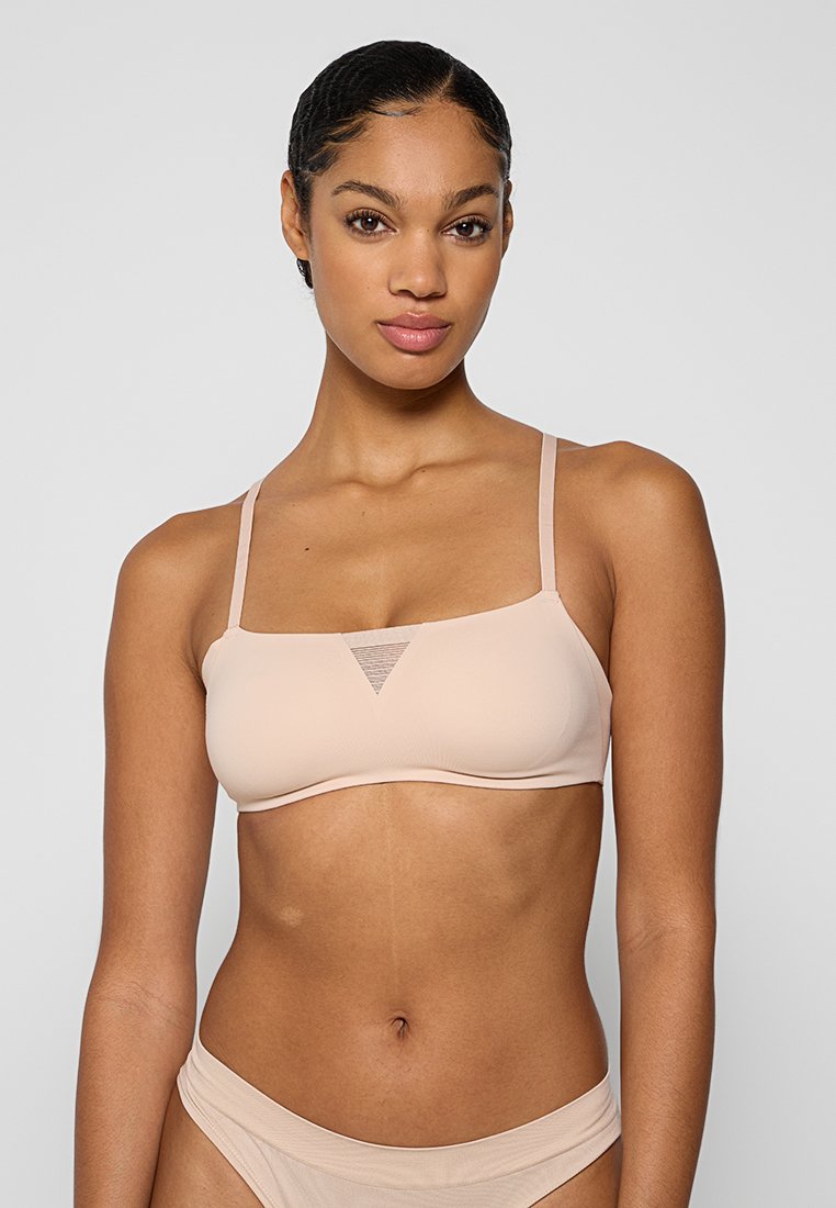 Triumph T-shirt BH bruin