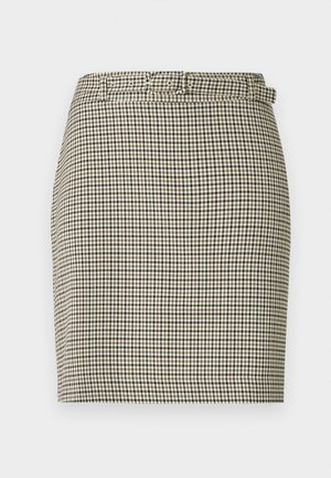 Kurzer Rock mit Hahnentrittmuster in Beige und Schwarz, schmal geschnitten und mit Gürtelschlaufen an der Taille.