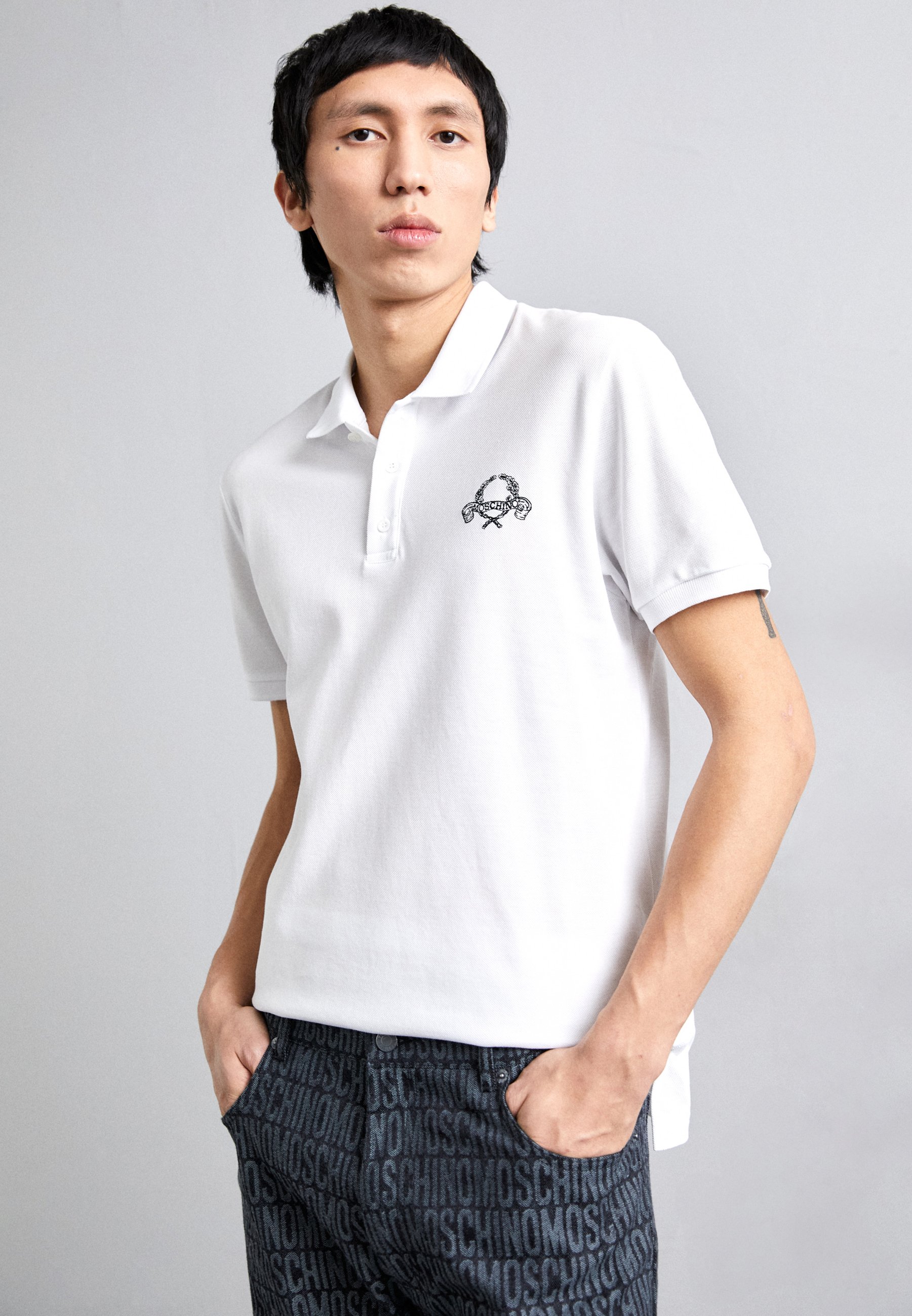 トップス herlipto Laurel Emblem Polo Shirt Laurel Emblem Polo Shirt