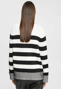 Esprit Sweter