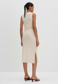 someday. SLIM FIT - Gonna a tubino - natural glaze