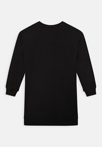 Svart långärmad sweatshirt i bomullsblandning med rund halsringning, ribbade ärmslut och rak nederkant. Enkelt mönster, slät textur.