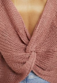 Missguided Petite Strickpullover - pink
