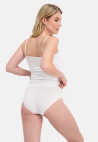 Bamboo Basics 3 PACK - SEAMLESS FULL - Slip - white
