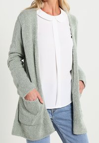 KIOMI Kofta - light green