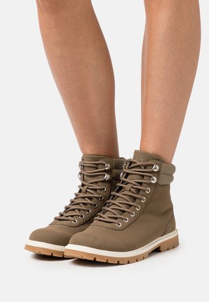 NAE Vegan Shoes ADAR VEGAN  - Snørestøvletter - green