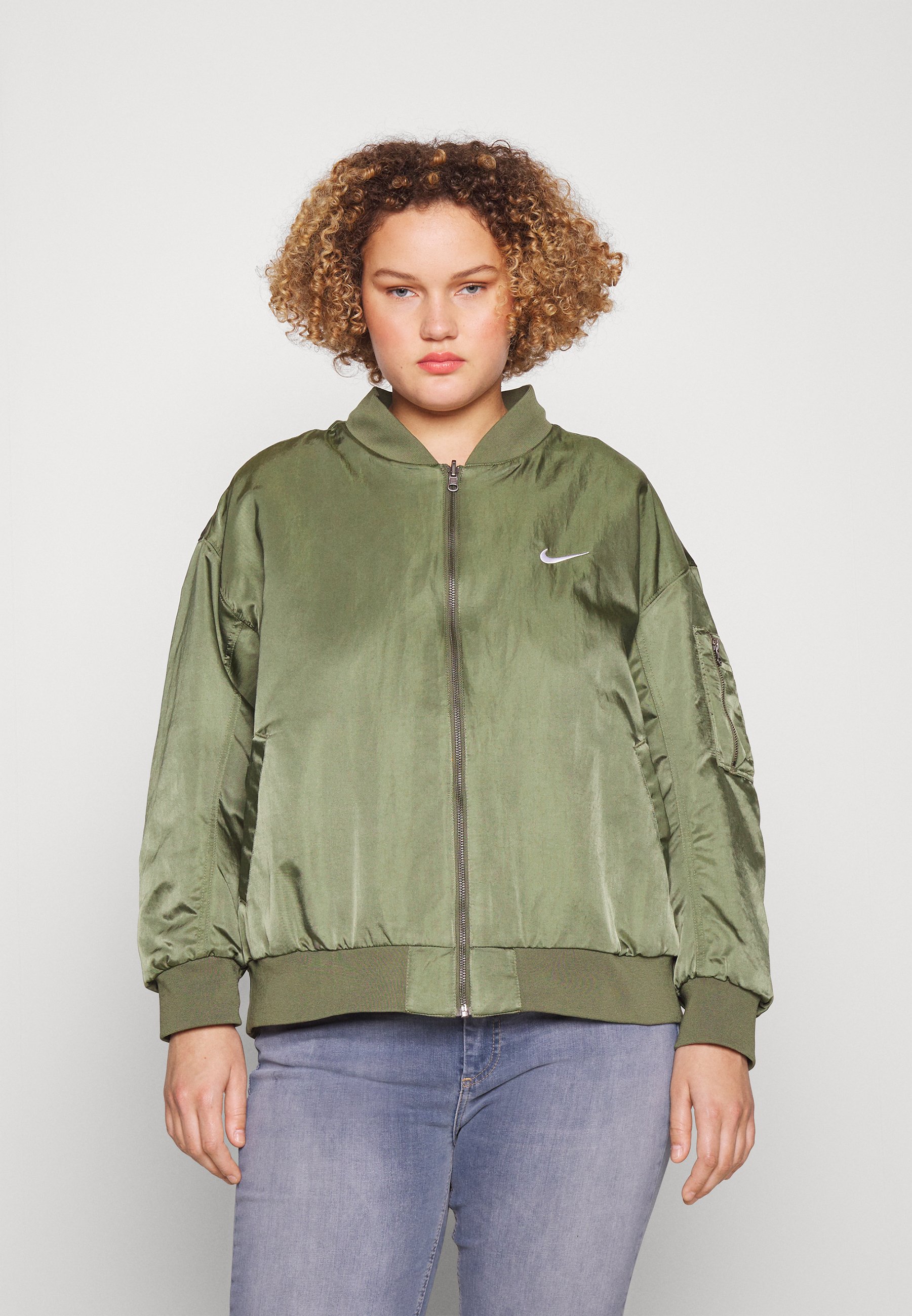 nike bomber jacket with hood