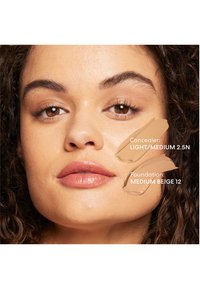 bareMinerals ORIGINAL LIQUID MINERAL FOUNDATION - Foundation - medium beige