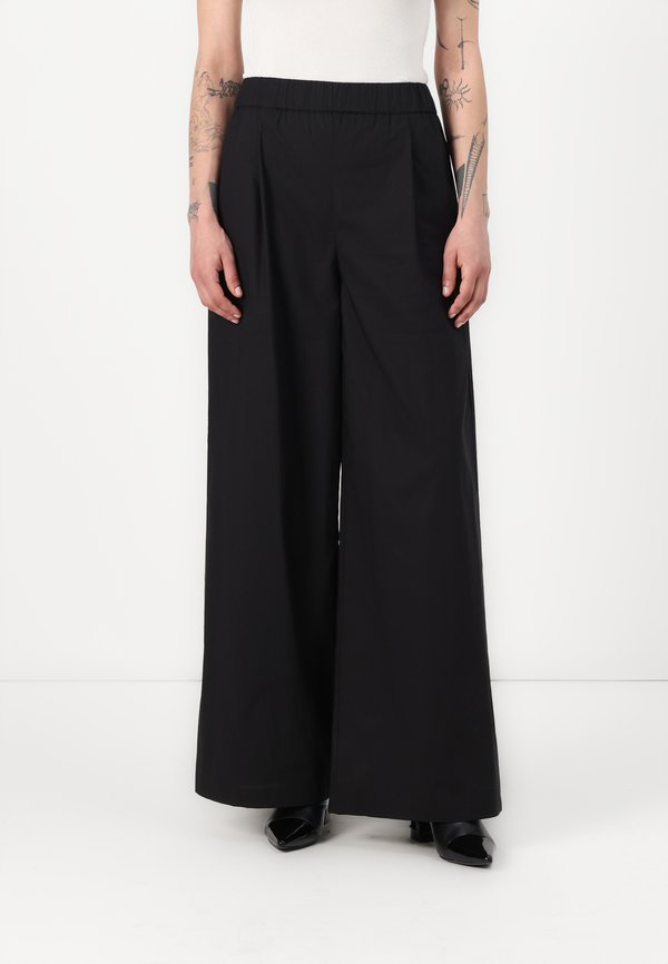 PANTALONI - Trousers - nero
