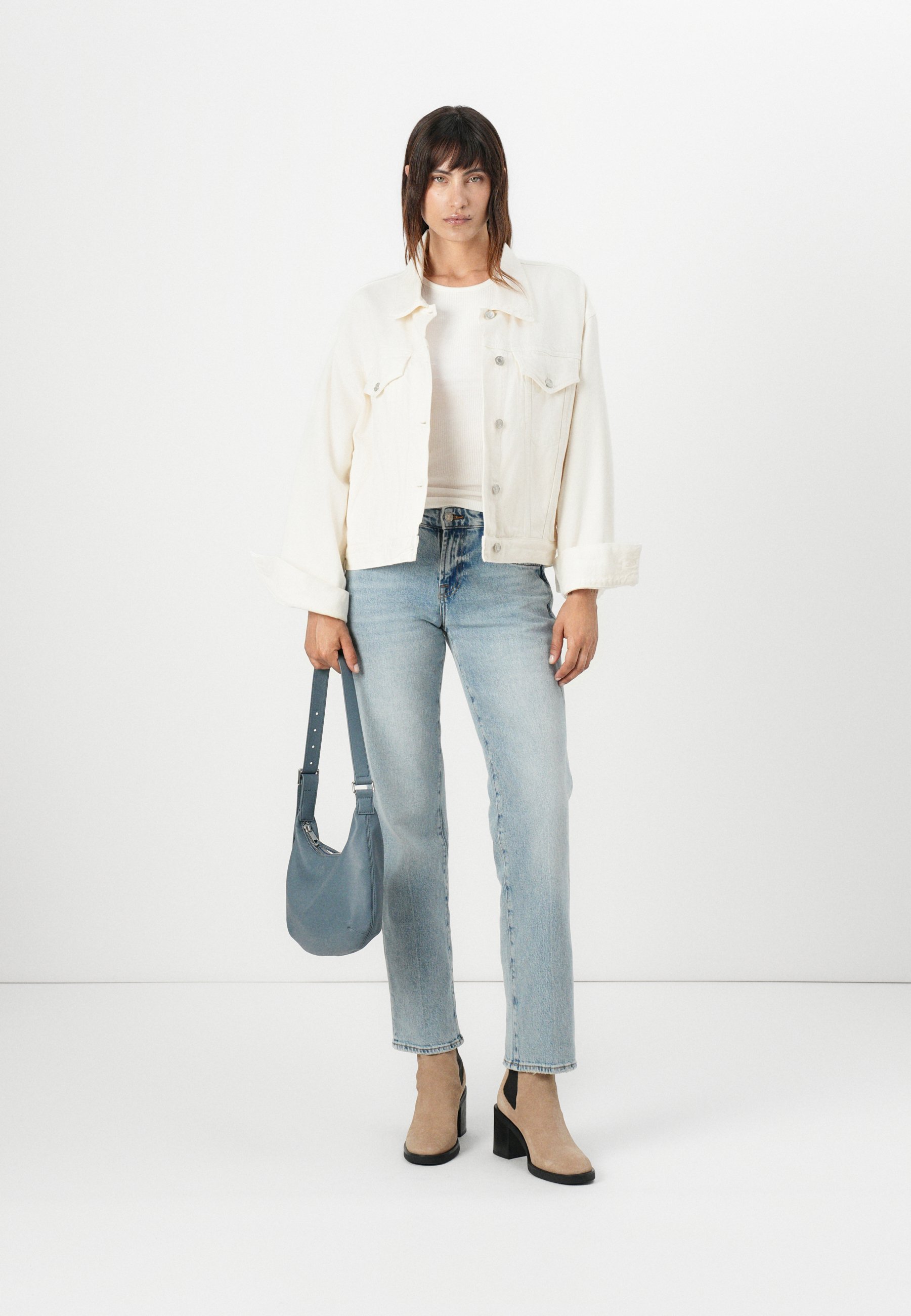 デニム・ジーパン 7 For All Mankind SS25 'Calie' jeans (7U518A91 U7CSC) 7 for all mankind CALIE - Jeansy Slim Fit/jasnoniebieski