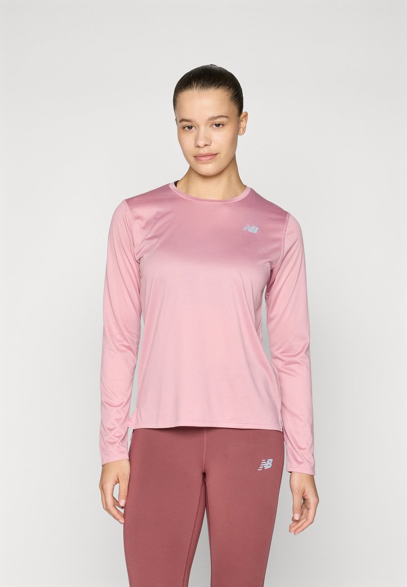 New Balance SPORT ESSENTIALS LONG SLEEVE - Ilgarankovis viršutinės dalies drabužis - pink taffy