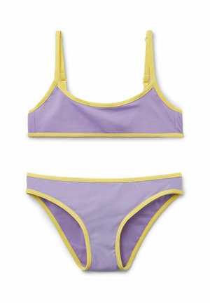 Lilla bikini sæt med gul kant, med en scoop-neck top med justerbare stropper og matchende lavtaljede trusser.