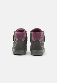 Primigi GORE-TEX PUAGT 48672 - Kõrge servaga tossud - grigio scuro