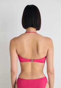 Thumbnail Image 4