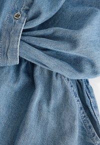 Next TWIST FRONT SET REGULAR FIT - Jeansshorts - blue denim
