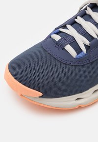 Columbia DRAINMAKER XTR WATER SHOES - Fjellsko - nocturnal/apricot