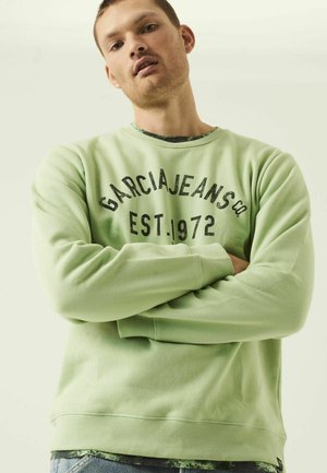 Sweater - pistachio