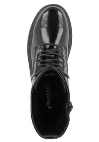 Dockers by Gerli Botki na platformie