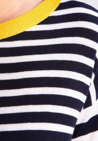 United Colors of Benetton Jumper - blue