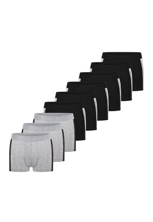 - Bokserki z krótkimi nogawkami