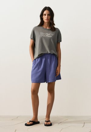 OYSHO, BERMUDA - Donji dijelovi trenirke - blueberry
