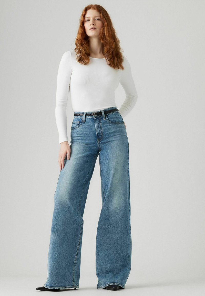 Levi's® WIDE LEG - Vaqueros a campana - headwinds ahead