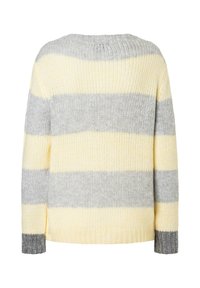 Gestreifter Pullover in Gelb, Grau und Hellgrau. Lockerer Strick, Rundhalsausschnitt und graue Bündchen an den Ärmeln.
