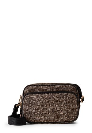 Borsa a tracolla rettangolare in un motivo maculato beige e nero, con due scomparti con zip e una tracolla rimovibile.